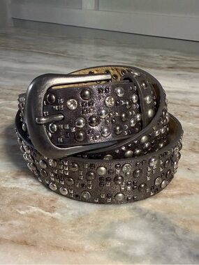 GENUINE LEATHER | Studded Metallic Gray Belt
